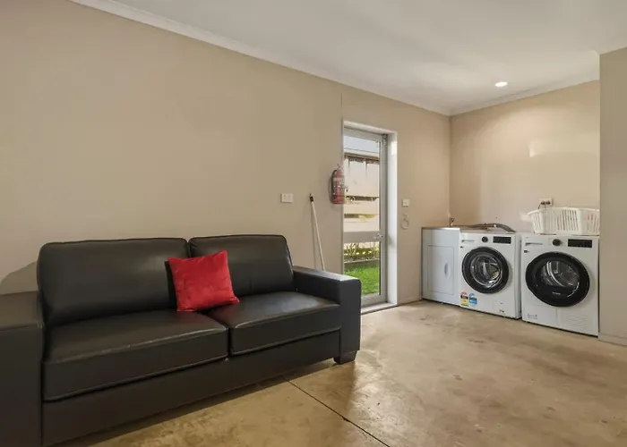 別荘 25a Hideaway - 3 Bed 2 Bath With Deck & Bbq ロトルア